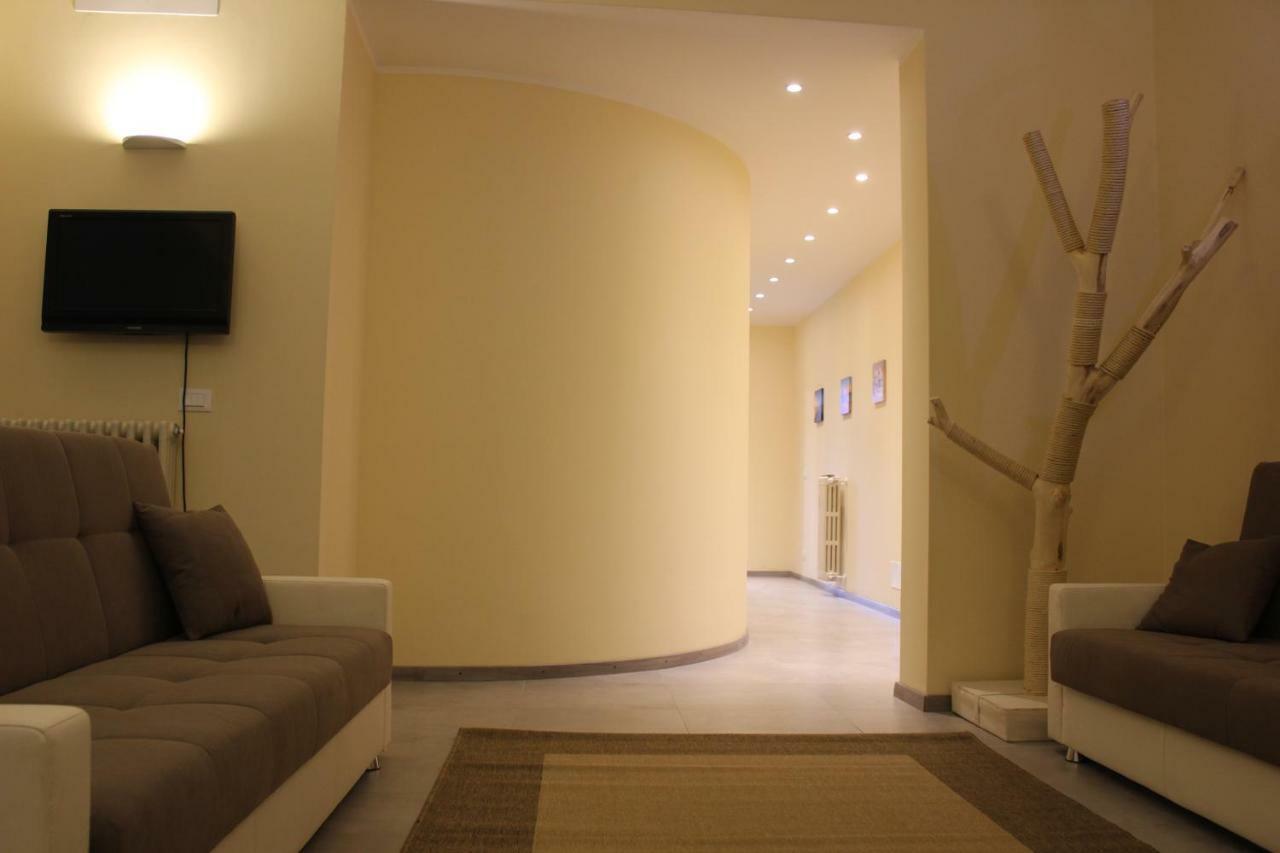 Villa Immersa Nel Verde 拉奎拉 外观 照片
